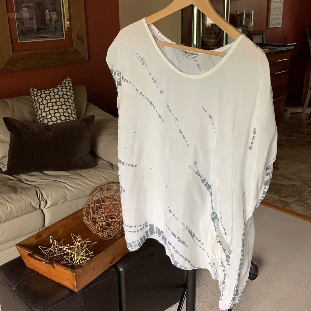 Hard Tail Forever Asymmetrical Shirt w/Pocket M